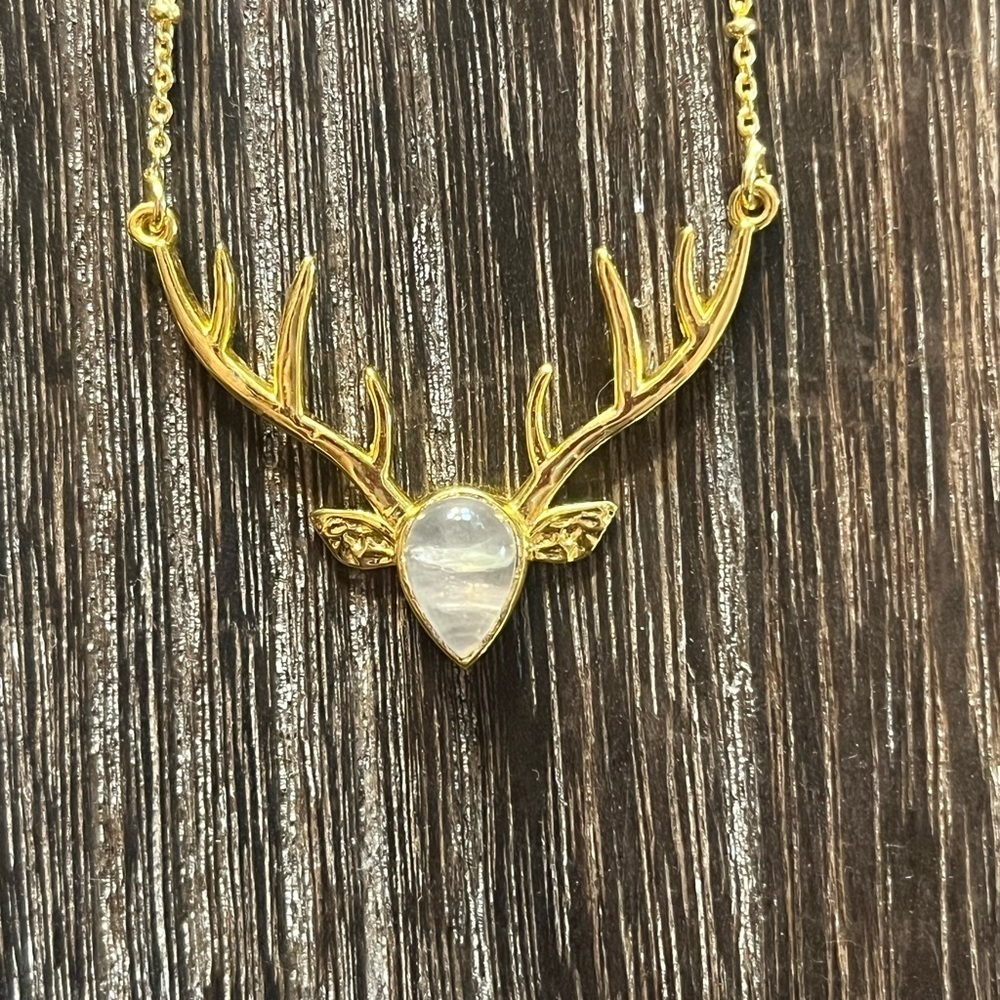 Rose Quartz Deer Head Necklace